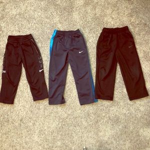 Bundle of toddler boys Nike sweatpants size 4T
